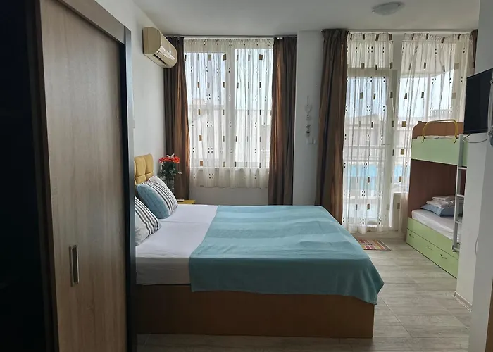 оазис Apartment *